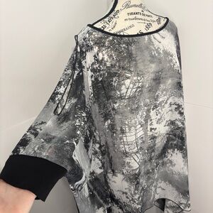 Aldila Sheer Tunic Top One Size Coverup Art Piece Women's Peek-a-Boo Sleeves